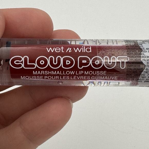 wet n wild Lip Cream Cloud Pout w/Marshmallow Dark Red I'm On Cloud Wine Sealed - Picture 4 of 5
